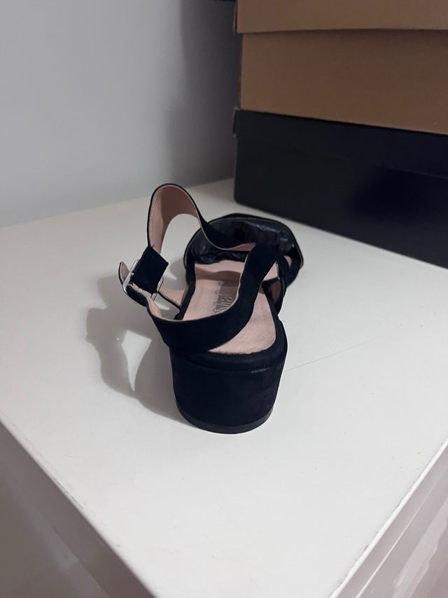Sandalias ante negro cómodas