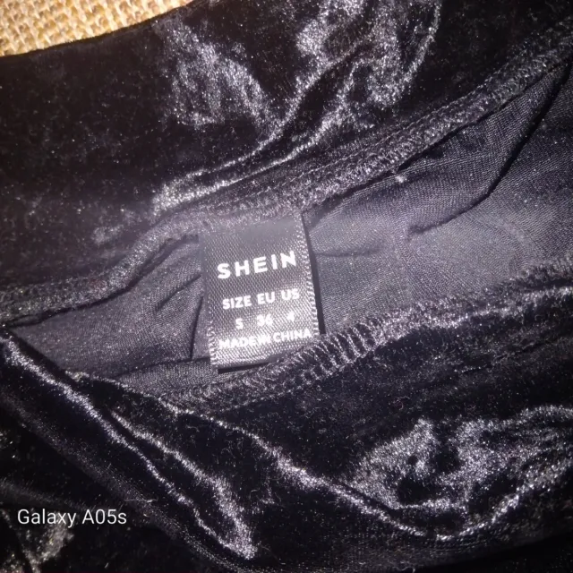 Pantalones Shein campana terciopelo