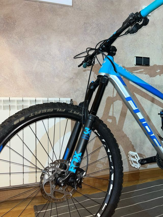 Bicicleta Enduro Cube Stereo HPA 160 2018