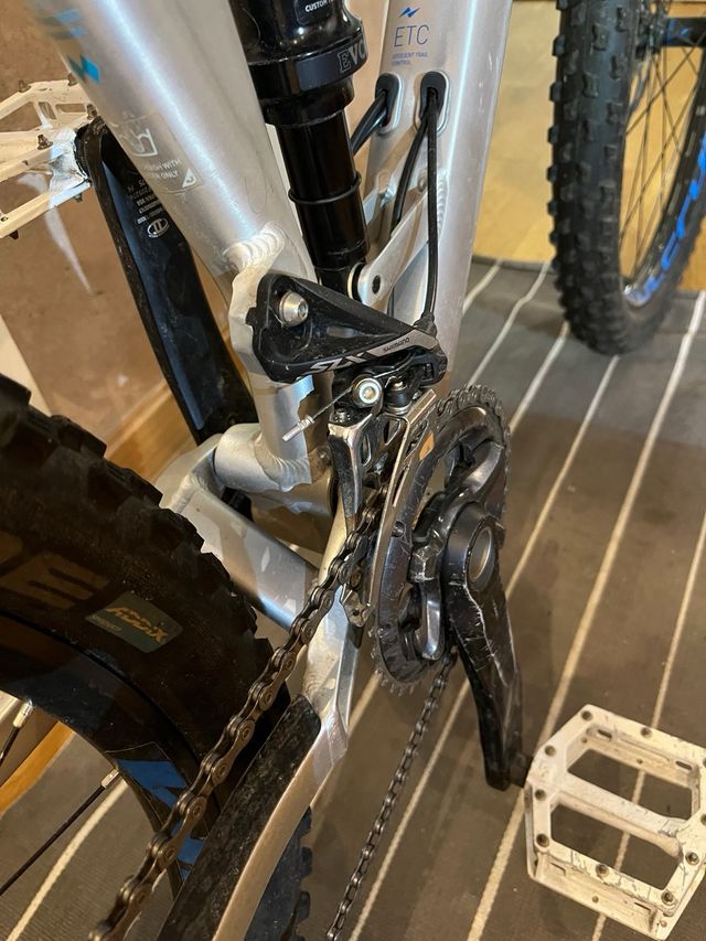 Bicicleta Enduro Cube Stereo HPA 160 2018