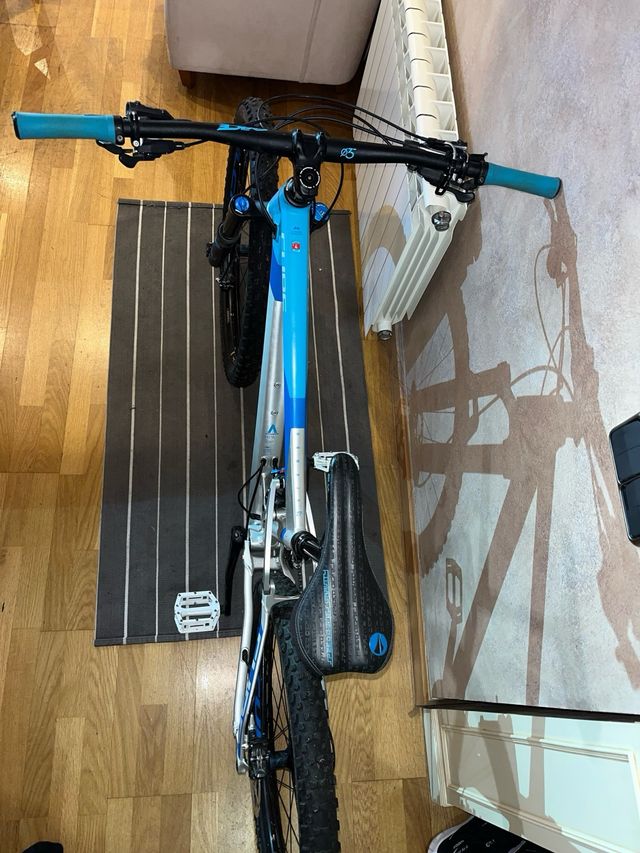 Bicicleta Enduro Cube Stereo HPA 160 2018