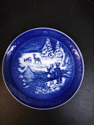 Piatto Natale Royal Copenhagen 2002