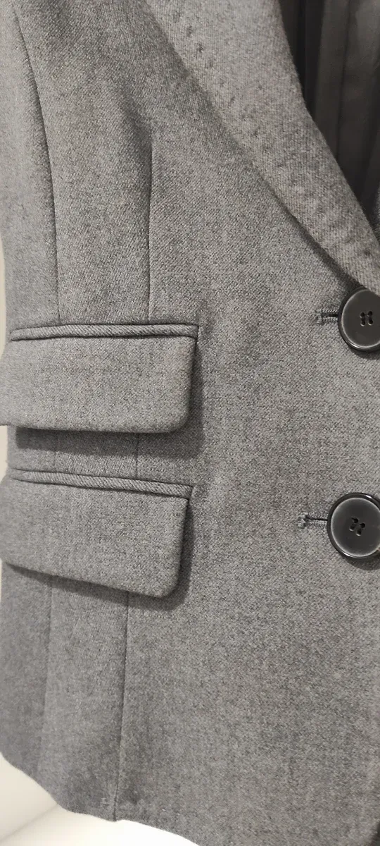 Americana gris Mango