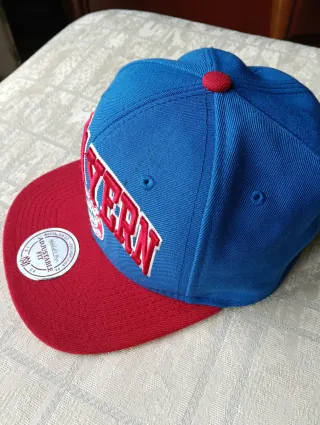 Gorra FC Bayern München Mitchell & Ness Retro