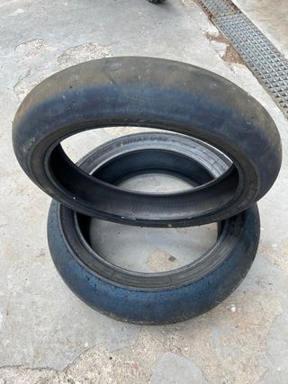 Montaje neumáticos moto