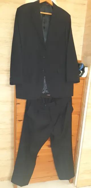 Traje de hombre gris