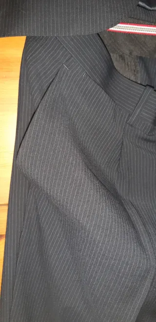 Traje de hombre gris