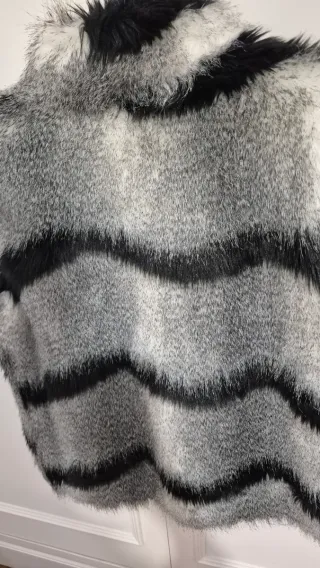 Chaleco de pelo sintético