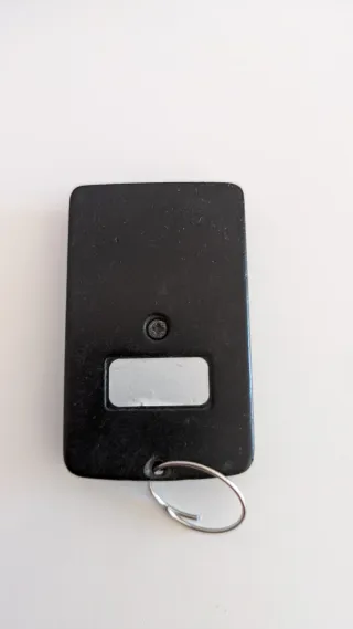 Mando de garaje HC con pila.