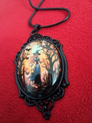 Collar Gótico Bruja del Pantano