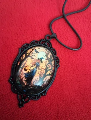 Collar Gótico Bruja del Pantano