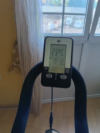 Bicicleta Spinning o Indoor BH ZS 600