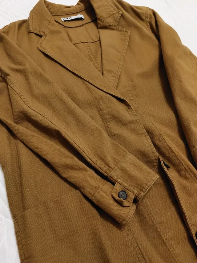 Abrigo largo Zara marrón