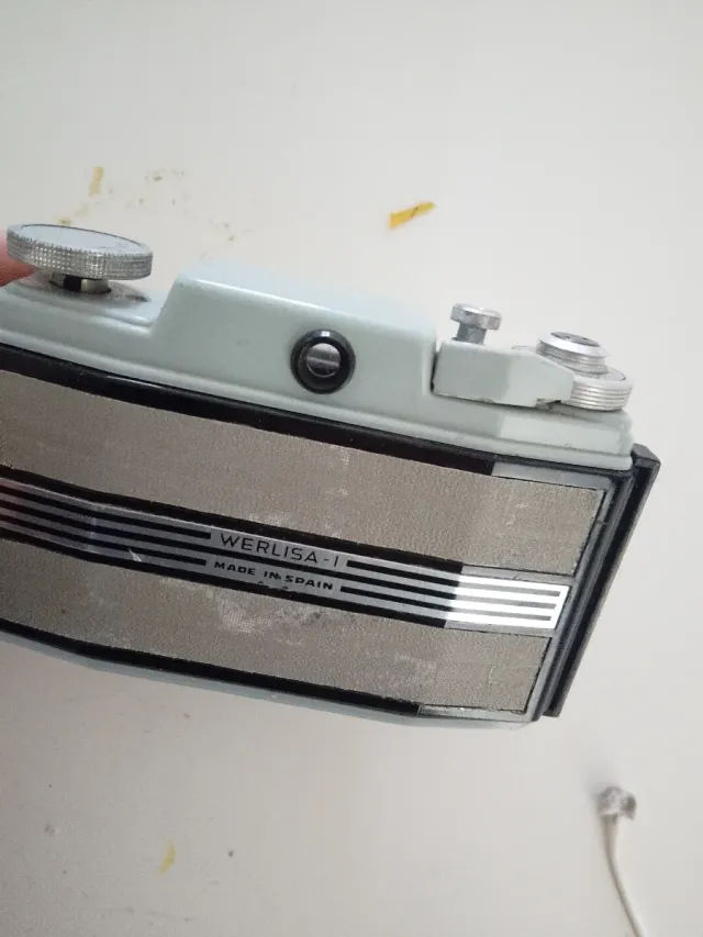 Box e Werlisa I: collezioni di fotocamere vintage Lumière