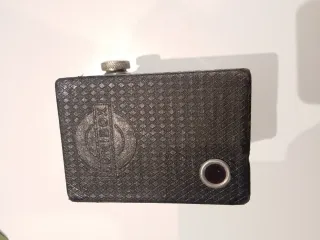 Box e Werlisa I: collezioni di fotocamere vintage Lumière