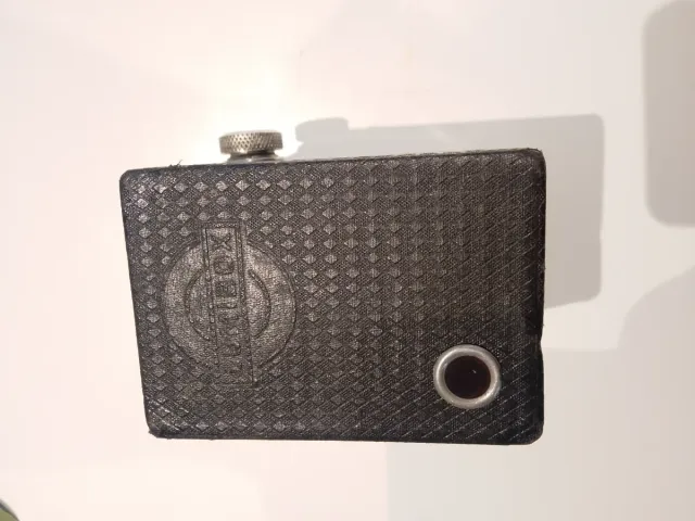 Box e Werlisa I: collezioni di fotocamere vintage Lumière