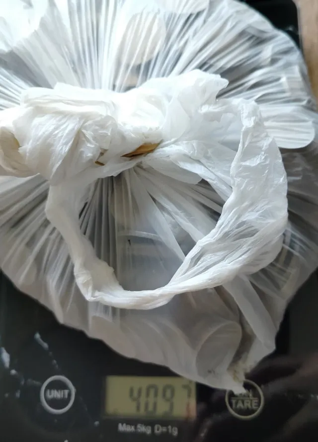 Lotto di oltre 4 kg di monete da 5 pesetas spagnole di varie epoche