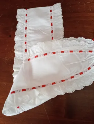 Portarotoli 3 tasche bianco e rosso