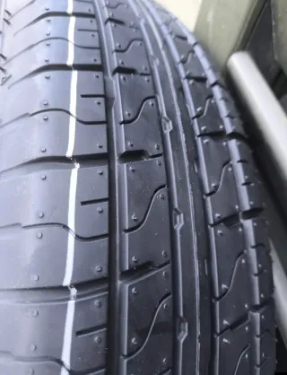Rueda de repuesto coche tipo galleta 115/70R16