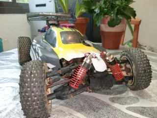 Coche RC Nitro 1/8 EB4