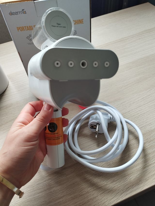 Plancha de vapor portátil Deerma