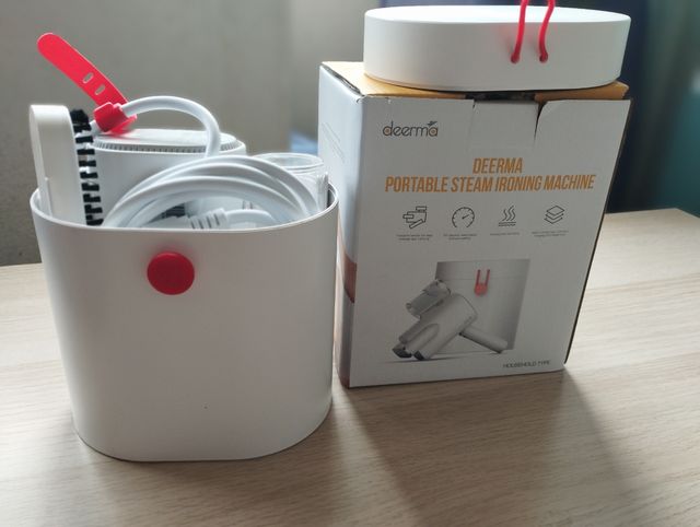 Plancha de vapor portátil Deerma
