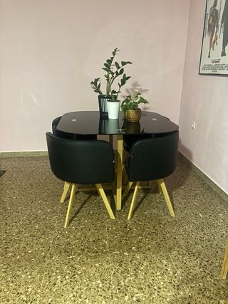 Mesa de comedor cristal y modera