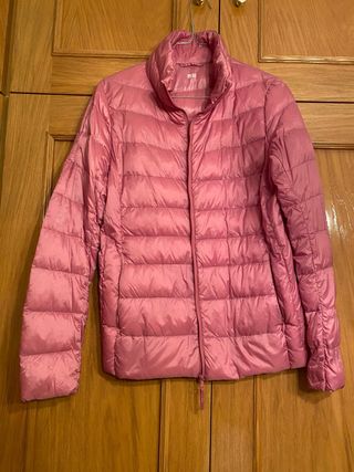 Chaqueta Uniqlo Plumas Rosa Talla M