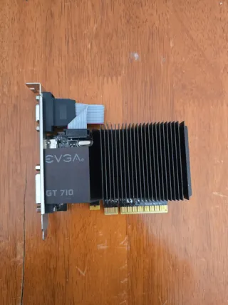 Tarjeta Gráfica EVGA GT 710