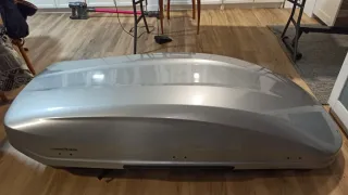 Cofre de techo plateado