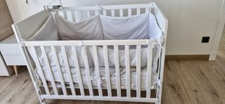 Cuna blanca con estrella