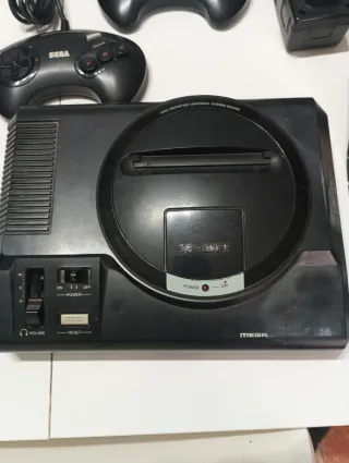 Console Sega Mega Drive Nera + Sonic