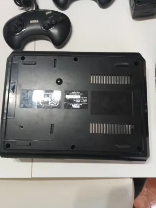 Console Sega Mega Drive Nera + Sonic