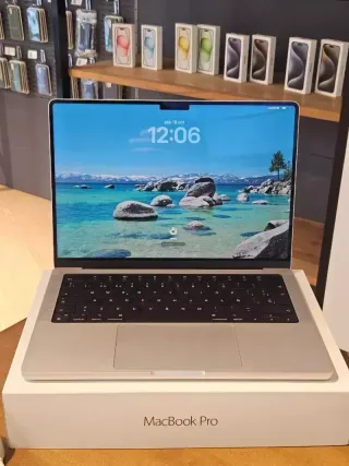 MACBOOK PRO 14" M2 MAX 1TB PLATA 32 RAM A2779