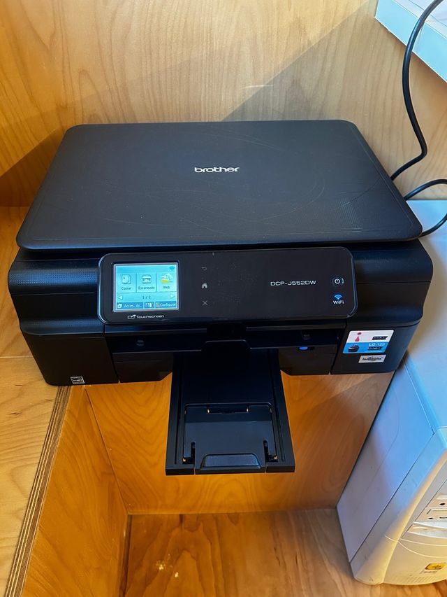 Impresora Brother DCP-J552DW Multifunción