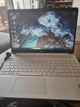 HP i7-1065G7 | 16GB RAM | 1TB SSD