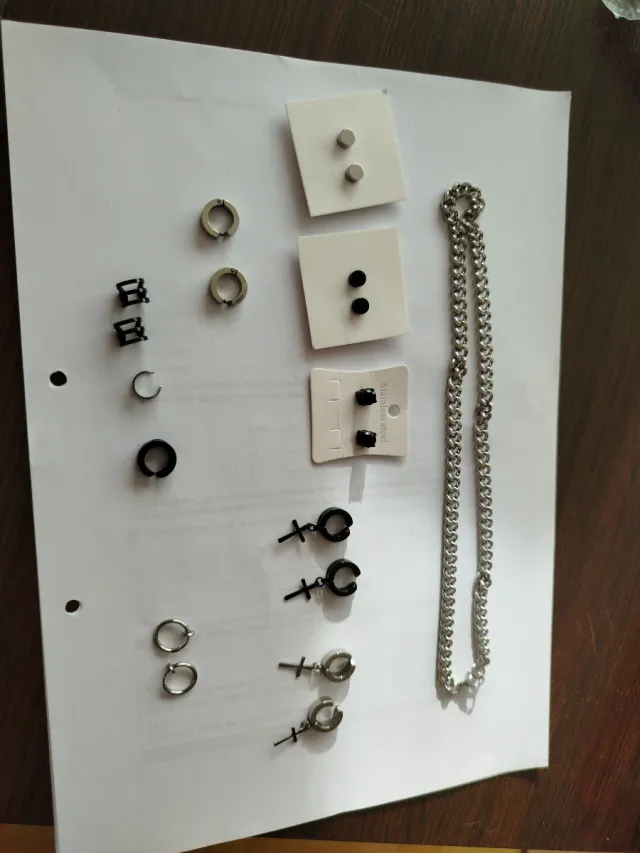 Lote Cadena y Pendientes