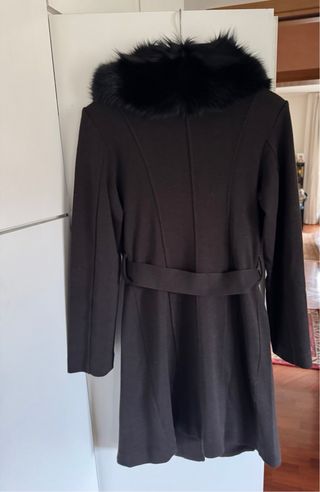 Cappottino Rosa Martinez nero con pelliccia