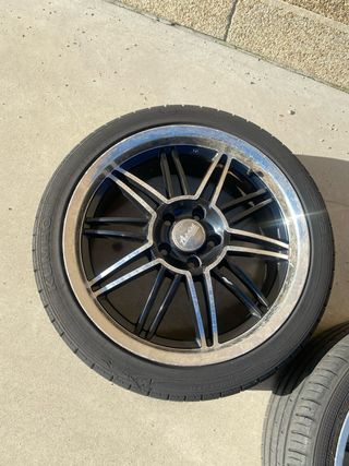 Llantas 18 Pulgadas VAG