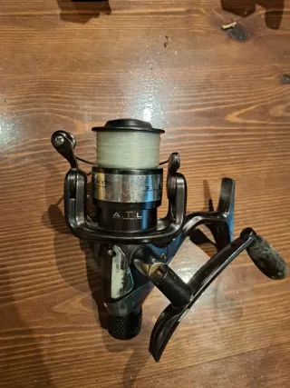 CARRETES PESCA ( DIFERENTES MODELOS)