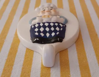 Appendino cuoco in ceramica