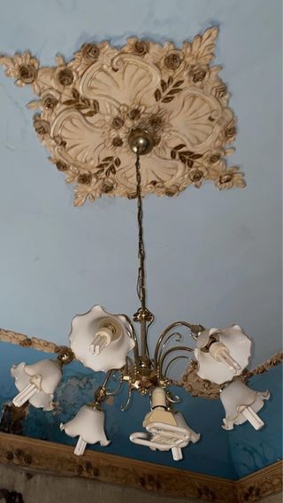 Lampadario 6 bracci oro e bianco