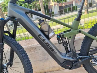 Bicicleta Eléctrica Cube Stereo TM 140