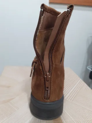 Botín mujer marrón con hebilla