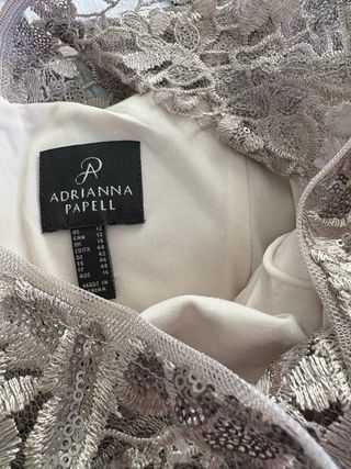 Vestido de fiesta champagne Adriana Papell