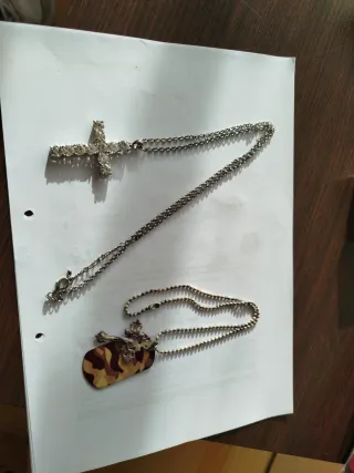 Collar de hombre con colgante