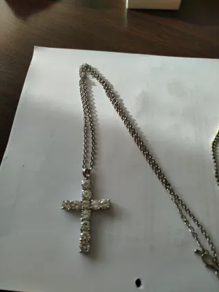 Collar de hombre con colgante