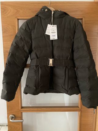 Abrigo acolchado Zara Talla L