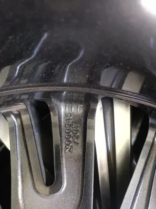 Llanta de aluminio 13409655 OPEL