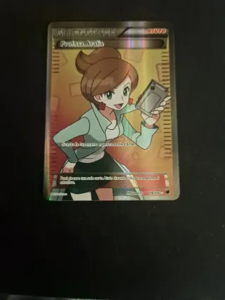 Prof.ssa Aralia Full Art Allenatore 116/116